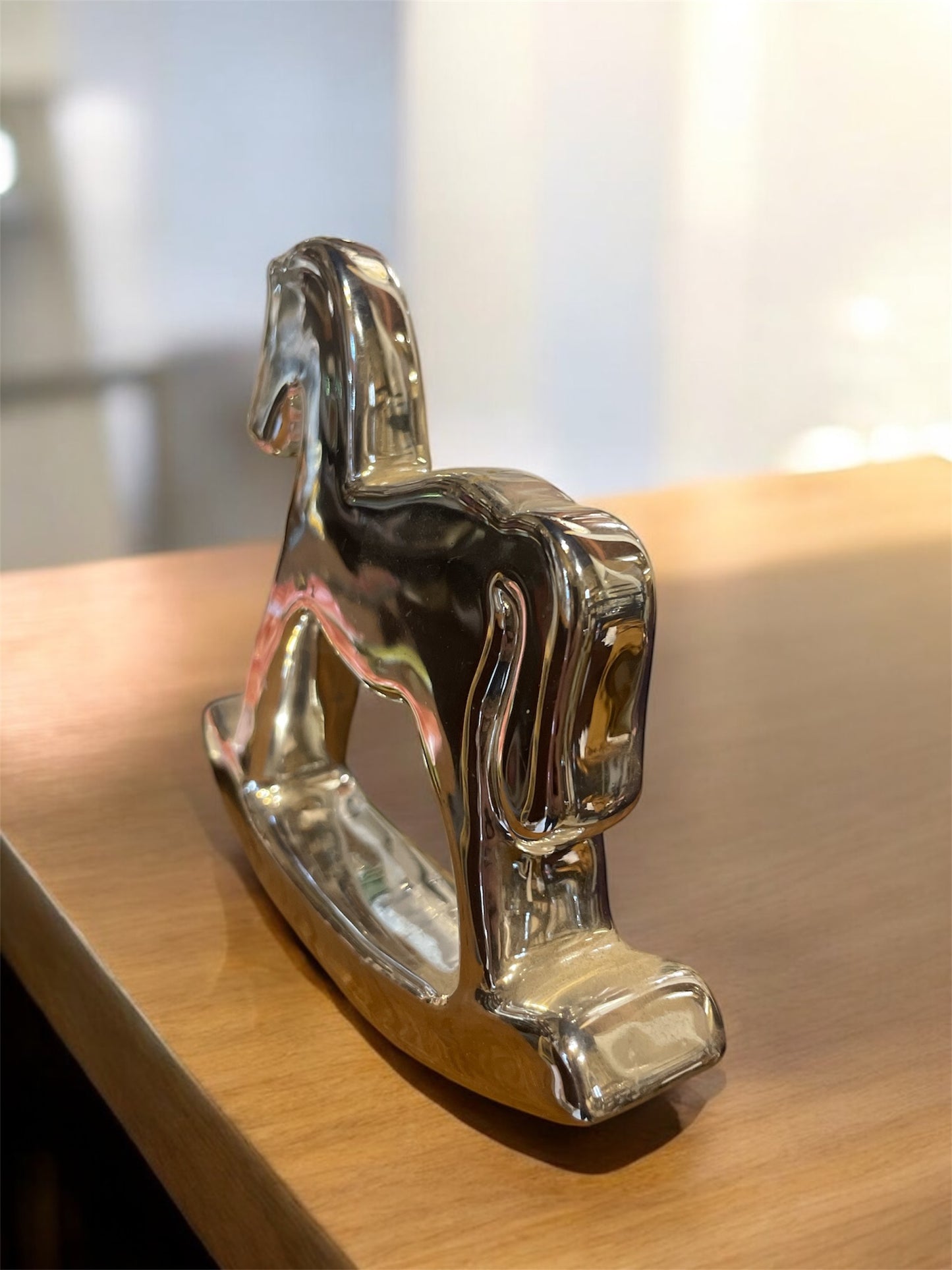 Porcelain horse 14 x 12 cm